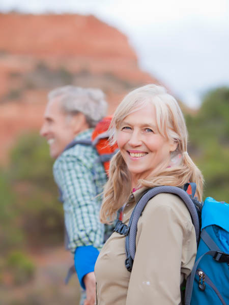 elderly couple enjoying hiking after cataract surgery in aurora Colorado